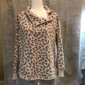 Soft and cozy pullover, size large